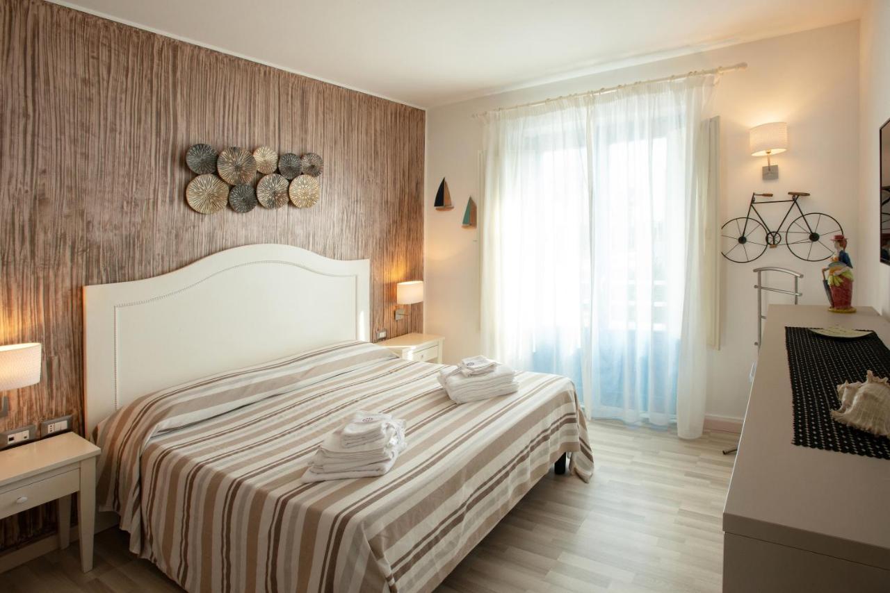 Blue Marine Apartment Pozzallo Exterior foto