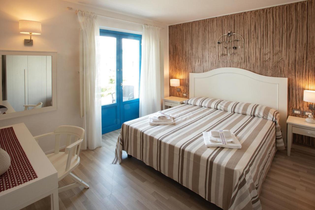 Blue Marine Apartment Pozzallo Exterior foto